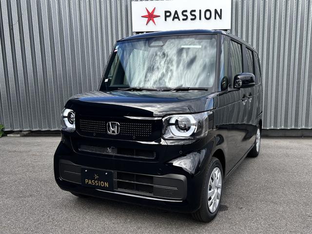Ｎ－ＢＯＸ ベースグレード　届出済未使用車　片側電動スライドドア　衝突被害軽減ブレーキ　コーナーセンサー　アダクティブクルーズコントロール　スマートキー　チップアップシート　アイドリングストップ　ＬＥＤ　電動格納ドアミラー（5枚目）