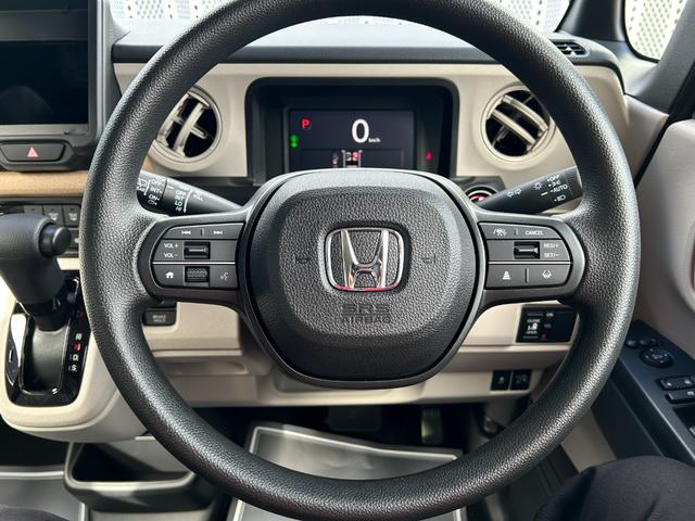 Ｎ－ＢＯＸ ベースグレード　届出済未使用車　片側電動スライドドア　衝突被害軽減ブレーキ　コーナーセンサー　アダクティブクルーズコントロール　スマートキー　チップアップシート　アイドリングストップ　ＬＥＤ　電動格納ドアミラー（15枚目）