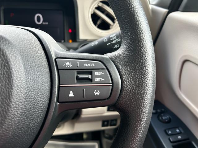 Ｎ－ＢＯＸ ベースグレード　届出済未使用車　片側電動スライドドア　衝突被害軽減ブレーキ　コーナーセンサー　アダクティブクルーズコントロール　スマートキー　チップアップシート　アイドリングストップ　ＬＥＤ　電動格納ドアミラー（17枚目）