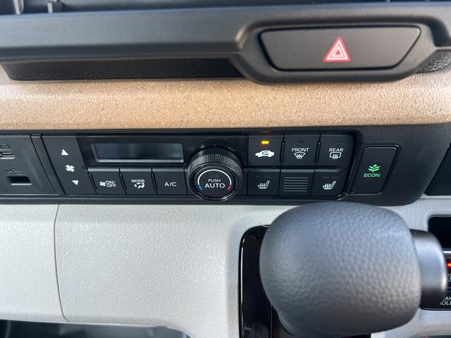 Ｎ－ＢＯＸ ベースグレード　届出済未使用車　片側電動スライドドア　衝突被害軽減ブレーキ　コーナーセンサー　アダクティブクルーズコントロール　スマートキー　チップアップシート　アイドリングストップ　ＬＥＤ　電動格納ドアミラー（12枚目）