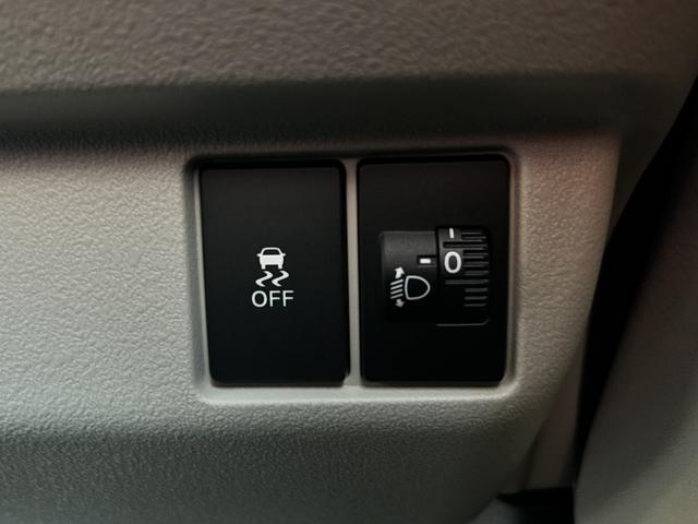 Ｎ－ＢＯＸ ベースグレード　届出済未使用車　片側電動スライドドア　衝突被害軽減ブレーキ　コーナーセンサー　アダクティブクルーズコントロール　スマートキー　チップアップシート　アイドリングストップ　ＬＥＤ　電動格納ドアミラー（18枚目）