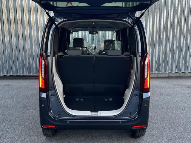 Ｎ－ＢＯＸ ベースグレード　届出済未使用車　片側電動スライドドア　衝突被害軽減ブレーキ　コーナーセンサー　アダクティブクルーズコントロール　スマートキー　チップアップシート　アイドリングストップ　ＬＥＤ　電動格納ドアミラー（11枚目）