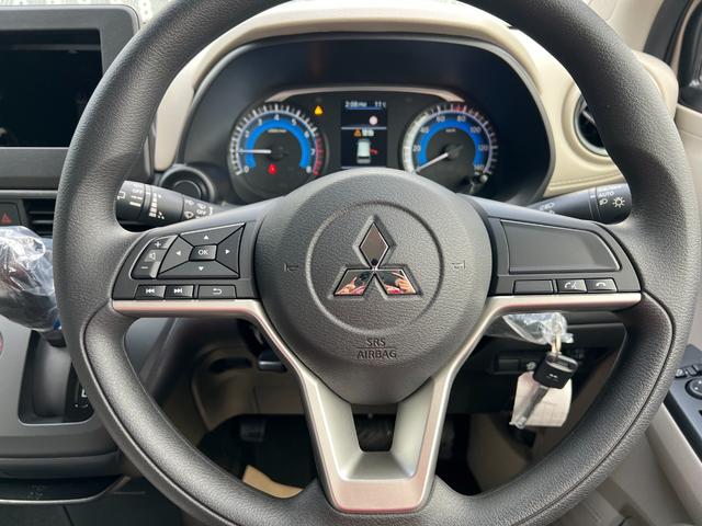 ｅＫワゴン Ｍ　届出済未使用車　衝突被害軽減ブレーキ　コーナーセンサー　キーレスエントリー　シートヒーター　バックカメラ　アイドリングストップ　電動格納ドアミラー　ベンチシート　マニュアルエアコン　パワーウインドウ（15枚目）