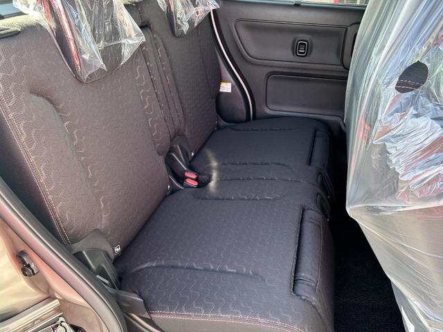 スペーシアギア ハイブリッドＸＺ　届出済未使用車　両側電動スライドドア　衝突被害軽減ブレーキ　コーナーセンサー　スマートキー　アイドリングストップ　アルミホイール　アダクティブクルーズコントロール　オットマン　ＬＥＤヘッドライト（22枚目）