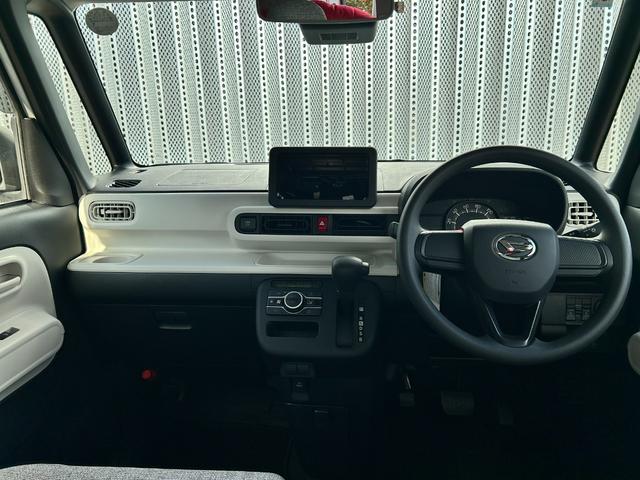 ムーヴキャンバス ストライプスＸ　車検１０年５月　両側電動スライドドア　衝突被害軽減ブレーキ　コーナーセンサー　スマートキー　アイドリングストップ　オートハイビーム　レンタカーアップ　ベンチシート　オートエアコン　パワーウインドウ（12枚目）