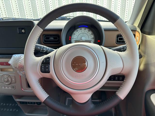 アルトラパンＬＣ ハイブリッドＸ　新型　届出済未使用車　全方位モニター用カメラパッケージ　衝突被害軽減ブレーキ　コーナーセンサー　スマートキー　アイドリングストップ　ＬＥＤヘッドライト　シートヒーター　ステアリングスイッチ（14枚目）