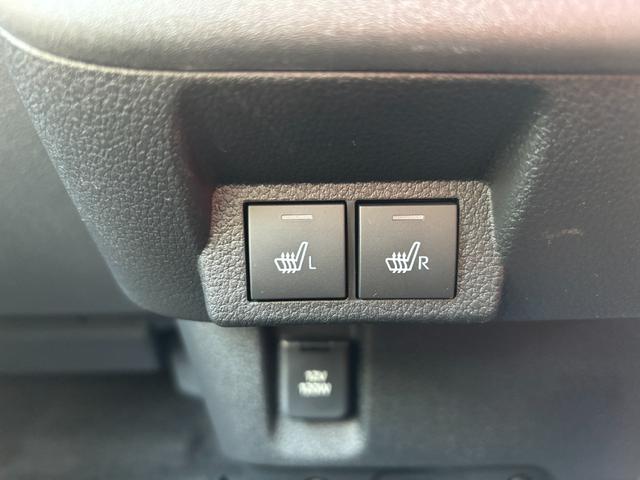 ムーヴキャンバス ストライプスＧ　届出済未使用車　リラックススタイル　両側電動スライドドア　衝突被害軽減ブレーキ　コーナーセンサー　スマートキー　アイドリングストップ　シートヒーター　ＬＥＤヘッドライト　バックカメラ　電格ミラー（17枚目）