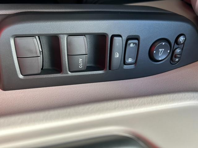 Ｎ－ＢＯＸ ファッションスタイル　届出済未使用車　片側電動スライドドア　衝突被害軽減ブレーキ　コーナーセンサー　アダクティブクルーズコントロール　スマートキー　シートヒーター　バックカメラ　電動格納ドアミラー　ＬＥＤヘッドライト（22枚目）