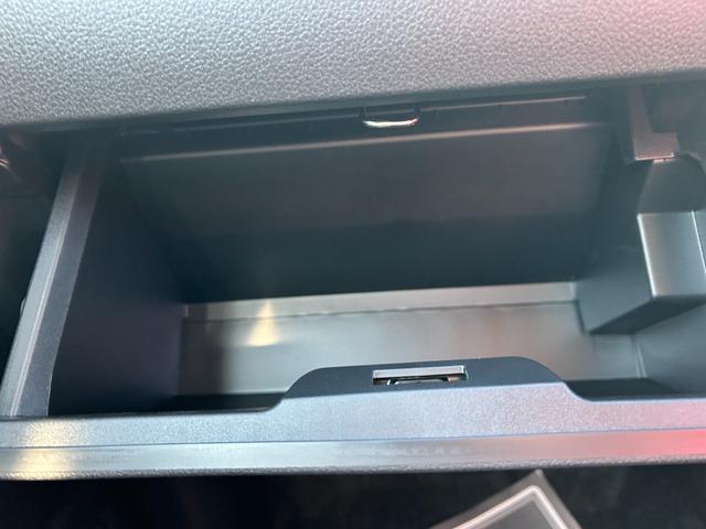 ムーヴ ＲＳ　届出済未使用車　衝突被害軽減ブレーキ　両側電動スライドドア　コーナーセンサー　アイドリングストップ　アダクティブクルーズコントロール　ＬＥＤヘッドライト　アルミホイール　横滑り防止機能　電格ミラー（21枚目）