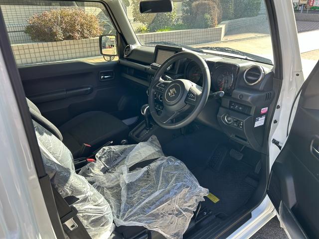 ジムニー XC ホワイトパール ターボ LEDライト&フォグ シートヒーター デュアルセンサーブレーキ クルコン インテリキー AT 4WD(8枚目)