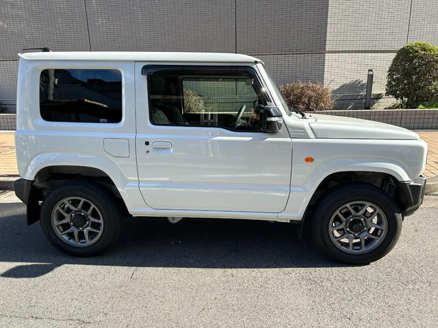 ジムニー XC ホワイトパール ターボ LEDライト&フォグ シートヒーター デュアルセンサーブレーキ クルコン インテリキー AT 4WD(18枚目)