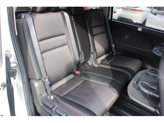 セレナ ハイウェイスター　Ｖセレクション　プロパイロット　衝突回避ブレーキ　車線逸脱　Ａクルーズ　８インチナビ　後席モニター　全周カメラ　ＥＴＣ　スマートキープッシュスタート　デジタルミラー　Ｃソナー　両側電動ドア　シートヒーター　ＵＳＢ（36枚目）