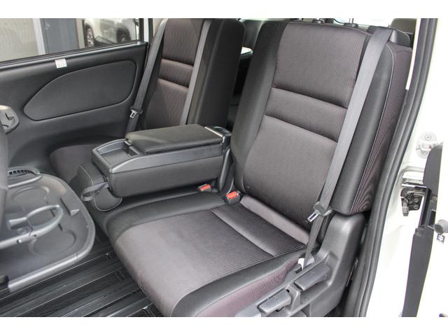 セレナ ハイウェイスター　Ｖセレクション　プロパイロット　衝突回避ブレーキ　車線逸脱　Ａクルーズ　８インチナビ　後席モニター　全周カメラ　ＥＴＣ　スマートキープッシュスタート　デジタルミラー　Ｃソナー　両側電動ドア　シートヒーター　ＵＳＢ（51枚目）