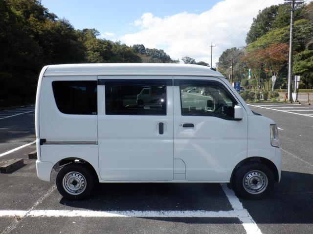 NV100クリッパーバン DX GLセーフティパッケージ 4AT 衝突被害軽減システム クリアランスソナー レーンアシスト ETC 両側スライドドア キーレスエントリー ESC エアコン パワーステアリング パワーウィンドウ(5枚目)