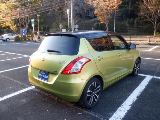 スイフト スタイル－ＤＪＥ　スマートキー　社外ＳＤナビ　ワンセグ　アイドリングストップ　オートエアコン　横滑り防止装置　盗難防止装置　ＥＴＣ（6枚目）