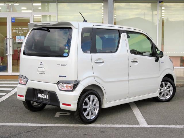 ハイブリッドX 全方位モニター用カメラPkg 届出済未使用車(4枚目)