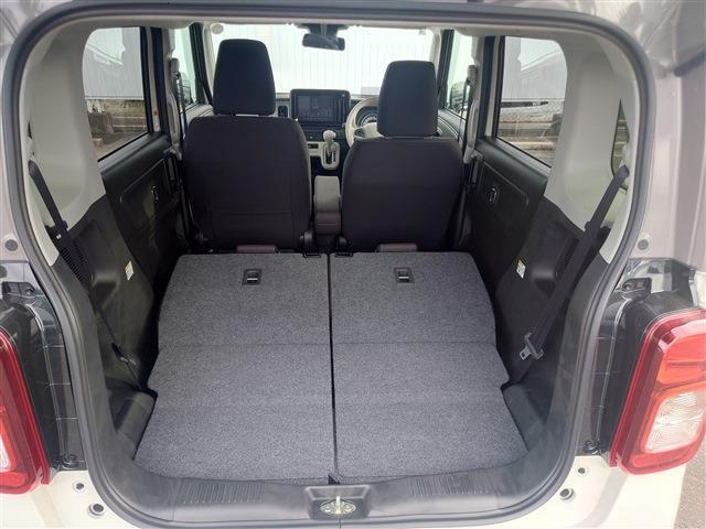 �Q��ڃV�[�g��O�ɓ|���΁A�t���b�g�ȍL�X�Ƃ����׎���Ԃɑ��ς�肵�܂��B����Ȃ�傫�ȉו����悹���܂��ˁB