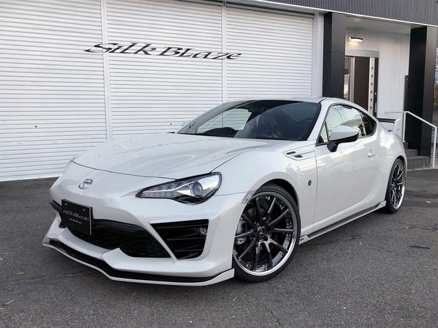 GT SILKBLAZEフルエアロ 4本マフラー 車高調(19枚目)