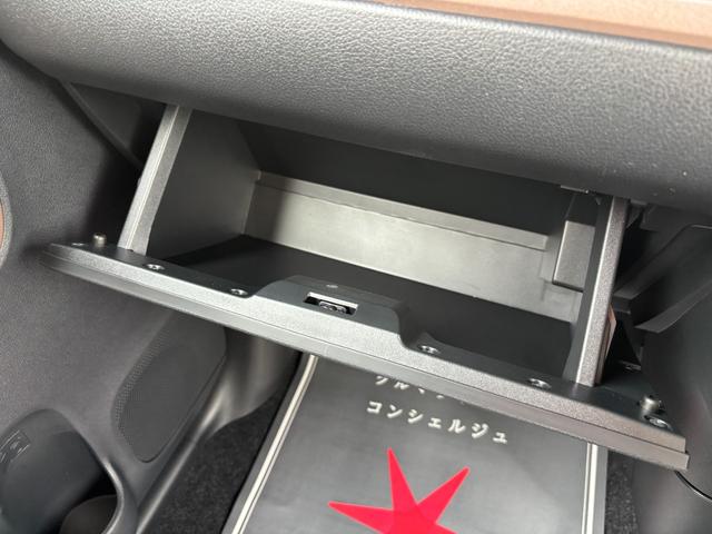 ムーヴキャンバス セオリーＧ　届出済未使用車　両側電動スライドドア　衝突被害軽減ブレーキ　コーナーセンサー　アイドリングストップ　ＬＥＤヘッドライト　電動格納ドアミラー　ホッとカップホルダー　バックカメラ　電動格納ドアミラー（18枚目）
