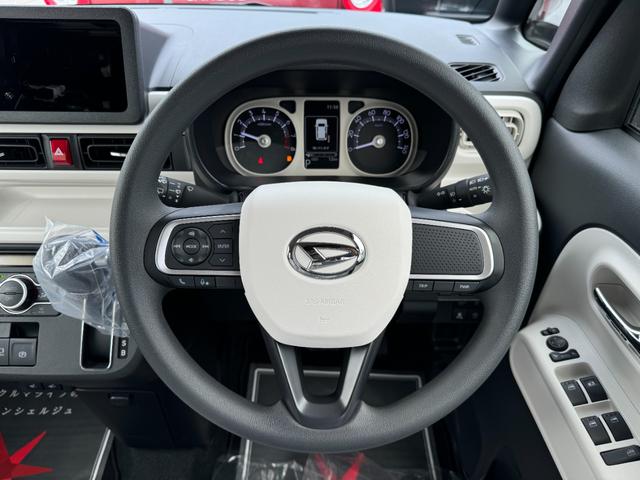 ムーヴキャンバス ストライプスＧ　両側電動スライドドア　衝突被害軽減ブレーキ　コーナーセンサー　電動格納ドアミラー　ＬＥＤヘッドライト　オートハイビーム　アイドリングストップ　オートエアコン　パワーウインドウ　Ｂカメラ　届出済未使用車（13枚目）