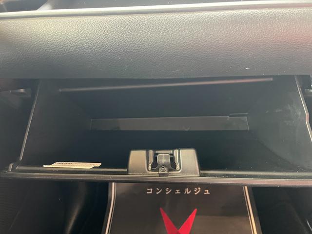 ソリオバンディット ハイブリッドSV 車検8年3月 全方位カメラ 衝突被害軽減ブレーキ 片側電動スライドドア アルミホイール 電動格納ドアミラー クルーズコントロール スマートキー 横滑り防止機能 セキュリティアラーム オートエアコン(18枚目)