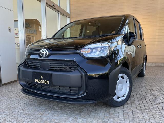 シエンタ ハイブリッドX 登録済未使用車 片側電動スライドドア 衝突被害軽減ブレーキ コーナーセンサー スマートキー アダクティブクルーズコントロール LEDヘッドライト 電動格納ドアミラー 3列シート7人乗り(4枚目)