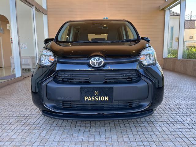 シエンタ ハイブリッドX 登録済未使用車 片側電動スライドドア 衝突被害軽減ブレーキ コーナーセンサー スマートキー アダクティブクルーズコントロール LEDヘッドライト 電動格納ドアミラー 3列シート7人乗り(6枚目)