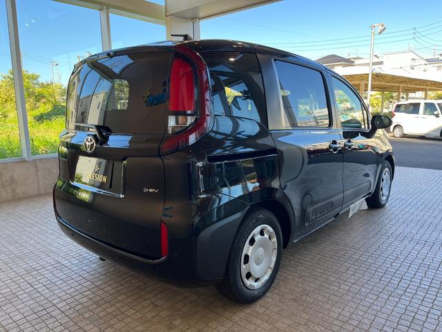 シエンタ ハイブリッドX 登録済未使用車 片側電動スライドドア 衝突被害軽減ブレーキ コーナーセンサー スマートキー アダクティブクルーズコントロール LEDヘッドライト 電動格納ドアミラー 3列シート7人乗り(8枚目)