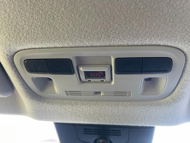 シエンタ ハイブリッドX 登録済未使用車 片側電動スライドドア 衝突被害軽減ブレーキ コーナーセンサー スマートキー アダクティブクルーズコントロール LEDヘッドライト 電動格納ドアミラー 3列シート7人乗り(25枚目)