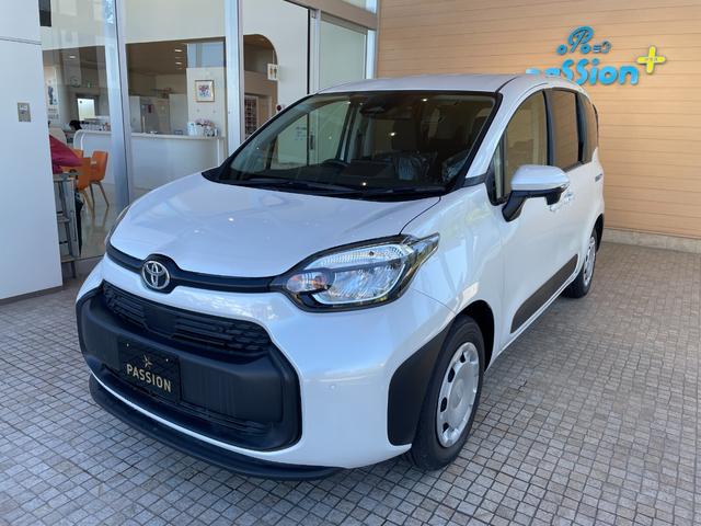 シエンタ ハイブリッドX 登録済未使用車 片側電動スライドドア 衝突被害軽減ブレーキ コーナーセンサー スマートキー アダクティブクルーズコントロール LEDヘッドライト 電動格納ドアミラー 3列シート7人乗り(5枚目)