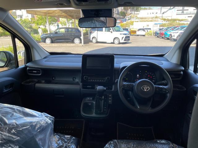 シエンタ ハイブリッドX 登録済未使用車 片側電動スライドドア 衝突被害軽減ブレーキ コーナーセンサー スマートキー アダクティブクルーズコントロール LEDヘッドライト 電動格納ドアミラー 3列シート7人乗り(13枚目)