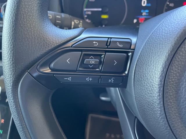 シエンタ ハイブリッドX 登録済未使用車 片側電動スライドドア 衝突被害軽減ブレーキ コーナーセンサー スマートキー アダクティブクルーズコントロール LEDヘッドライト 電動格納ドアミラー 3列シート7人乗り(16枚目)