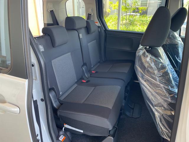 シエンタ ハイブリッドX 登録済未使用車 片側電動スライドドア 衝突被害軽減ブレーキ コーナーセンサー スマートキー アダクティブクルーズコントロール LEDヘッドライト 電動格納ドアミラー 3列シート7人乗り(23枚目)