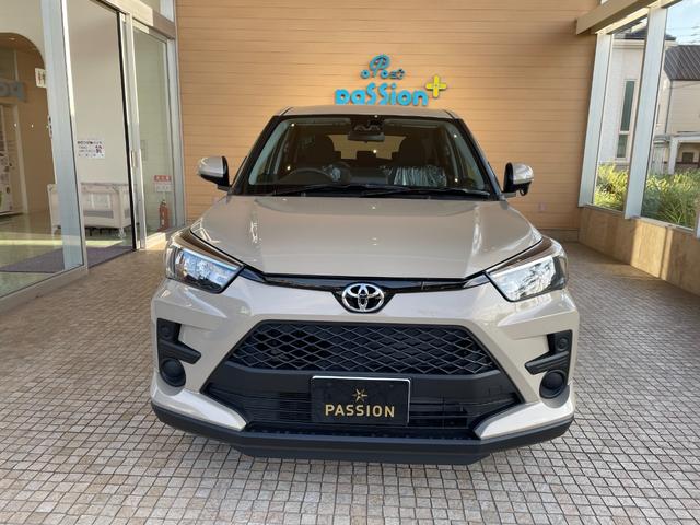 ライズ Ｘ　登録済未使用車　ナビレディパッケージ　衝突被害軽減ブレーキ　コーナーセンサー　スマートキー　電動格納ドアミラー　バックカメラ　アイドリングストップ　横滑り防止機能　光軸調整機能　ＬＥＤヘッドライト（6枚目）