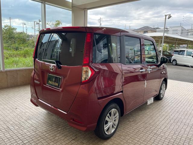 ルーミー Ｘ　登録済未使用車　片側電動スライドドア　ディスプレイオーディオ　衝突被害軽減ブレーキ　コーナーセンサー　スマートキー　電動格納ドアミラー　ハイビームアシスト　アイドリングストップ　バックカメラ（8枚目）