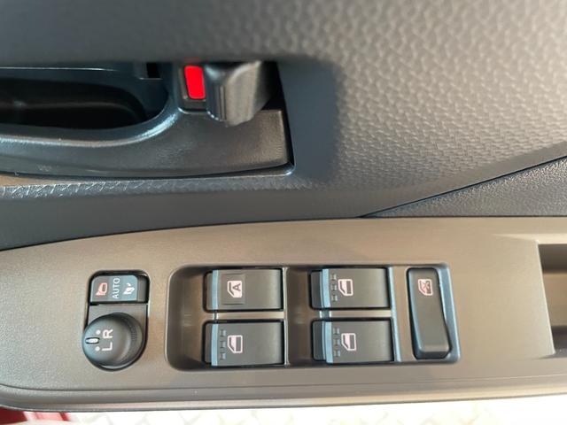 ルーミー Ｘ　登録済未使用車　片側電動スライドドア　ディスプレイオーディオ　衝突被害軽減ブレーキ　コーナーセンサー　スマートキー　電動格納ドアミラー　ハイビームアシスト　アイドリングストップ　バックカメラ（24枚目）