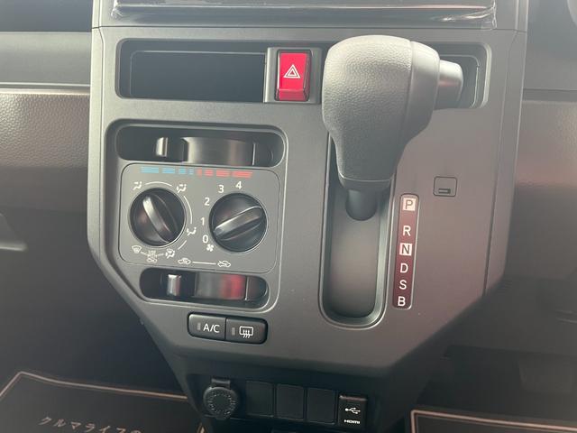 ルーミー Ｘ　登録済未使用車　片側電動スライドドア　ディスプレイオーディオ　衝突被害軽減ブレーキ　コーナーセンサー　スマートキー　電動格納ドアミラー　ハイビームアシスト　アイドリングストップ　バックカメラ（13枚目）