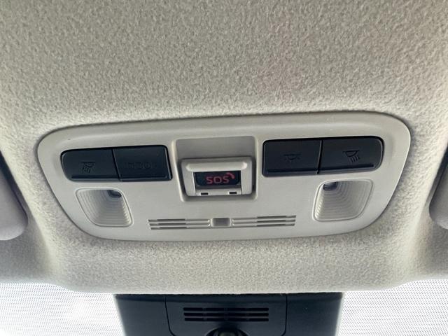 シエンタ ハイブリッドＸ　登録済未使用車　片側電動スライドドア　衝突被害軽減ブレーキ　コーナーセンサー　スマートキー　アダクティブクルーズコントロール　ＬＥＤヘッドライト　電動格納ドアミラー　３列シート７人乗り（21枚目）