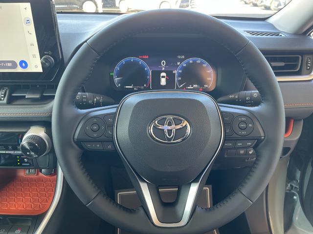 ＲＡＶ４ アドベンチャー　登録済未使用車　衝突被害軽減ブレーキ　コーナーセンサー　１０．５インチディスプレイオーディオ　ＥＴＣ２．０　デジタルインナーミラー　バックカメラ　アダクティブクルーズコントロール　パワーシート（15枚目）