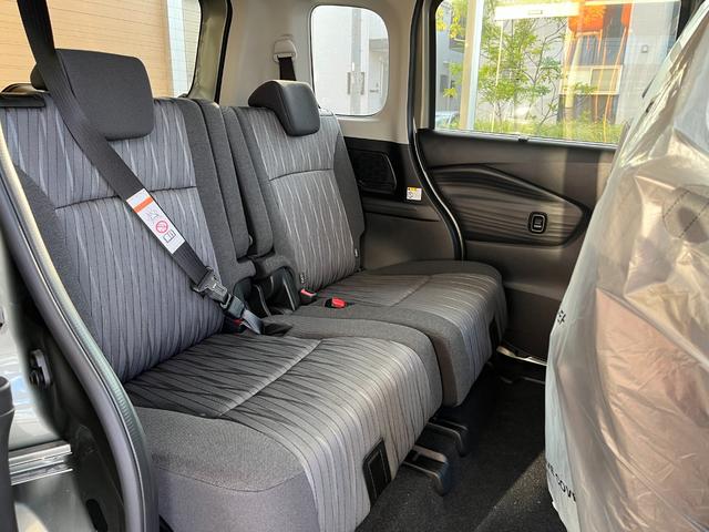 ソリオ ハイブリッドMX 登録済未使用車 片側電動スライドドア 衝突被害軽減ブレーキ コーナーセンサー スマートキー シートヒーター アダクティブクルーズコントロール アイドリングストップ アルミホイール 横滑り防止機能(20枚目)