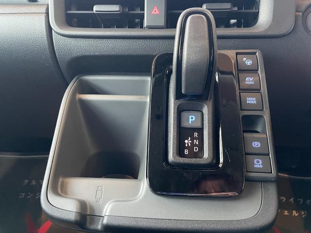 シエンタ ハイブリッドＺ　登録済未使用車　ディスプレイオーディオ　ＥＴＣ２．０　ドライブレコーダー　アドバンスドパーク　アダクティブクルーズコントロール　コンフォートＰＫＧ　寒冷地仕様　シートヒーター　両側電動スライドドア（19枚目）