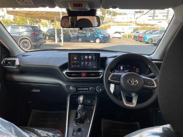 ライズ Ｚ　登録済未使用車　衝突被害軽減ブレーキ　パノラミックビュー　コーナーセンサー　スマートキー　シートヒーター　ディスプレイオーディオ　アルミホイール　アダクティブクルーズコントロール　ＬＥＤヘッドライト（12枚目）