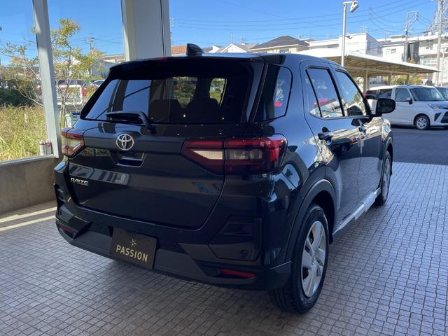 ライズ Ｘ　登録済未使用車　ナビレディパッケージ　衝突被害軽減ブレーキ　コーナーセンサー　スマートキー　電動格納ドアミラー　バックカメラ　アイドリングストップ　横滑り防止機能　光軸調整機能　ＬＥＤヘッドライト（8枚目）