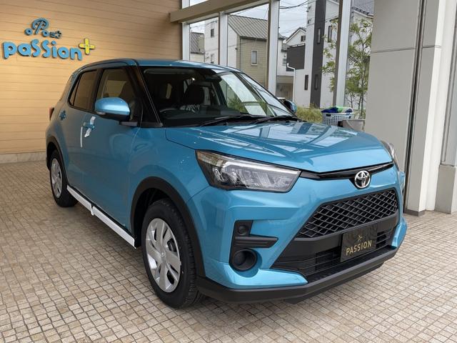 ライズ Ｘ　登録済未使用車　ナビレディパッケージ　衝突被害軽減ブレーキ　コーナーセンサー　スマートキー　電動格納ドアミラー　バックカメラ　アイドリングストップ　横滑り防止機能　光軸調整機能　ＬＥＤヘッドライト（7枚目）