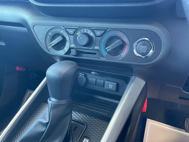ライズ Ｘ　登録済未使用車　ナビレディパッケージ　衝突被害軽減ブレーキ　コーナーセンサー　スマートキー　電動格納ドアミラー　バックカメラ　アイドリングストップ　横滑り防止機能　光軸調整機能　ＬＥＤヘッドライト（13枚目）