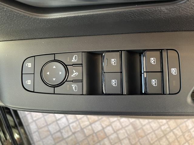 セレナ ｅ－パワー　ハイウェイスターＶ　登録済未使用車　両側電動スライドドア　衝突被害軽減ブレーキ　コーナーセンサー　アラウンドビューモニター　プロパイロット　デジタルインナーミラー　アルミホイール　ＬＥＤヘッドライト　電動格納ドアミラー（23枚目）