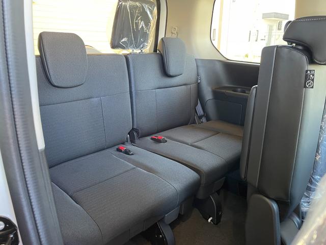 セレナ ｅ－パワー　ハイウェイスターＶ　登録済未使用車　両側電動スライドドア　衝突被害軽減ブレーキ　コーナーセンサー　アラウンドビューモニター　プロパイロット　デジタルインナーミラー　アルミホイール　ＬＥＤヘッドライト　電動格納ドアミラー（25枚目）