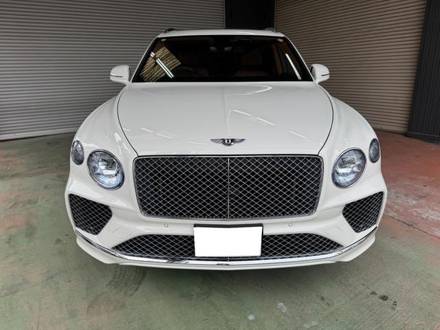 ベンテイガ V8(2枚目)