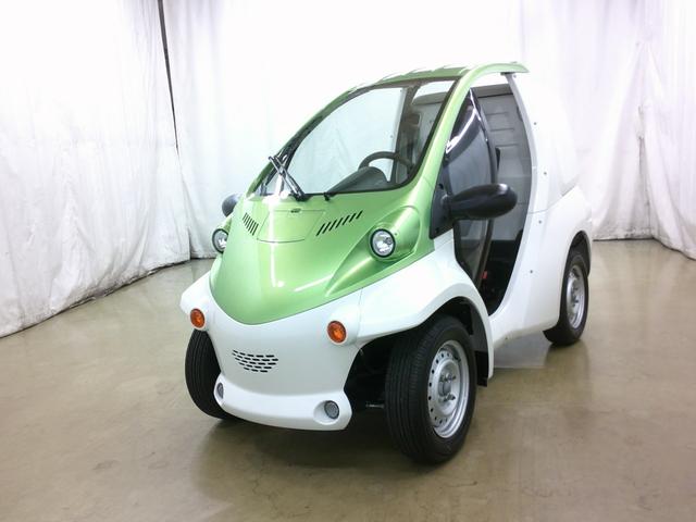 トヨタ 　コムス　Ｂ・ＣＯＭデリバリー　サイドバイザー　ハイビームスイッチ　フロントディスクブレーキ　１０メートル充電ケーブル　１人乗り　電気自動車　１００Ｖ充電　ミニカー（2枚目）