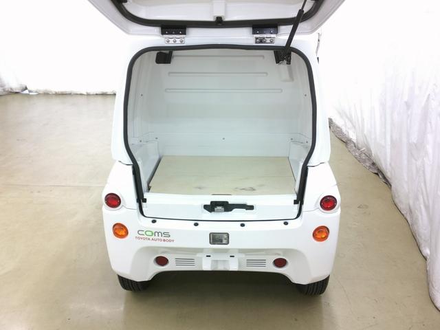 トヨタ 　コムス　Ｂ・ＣＯＭデリバリー　サイドバイザー　ハイビームスイッチ　フロントディスクブレーキ　１０メートル充電ケーブル　１人乗り　電気自動車　１００Ｖ充電　ミニカー（26枚目）